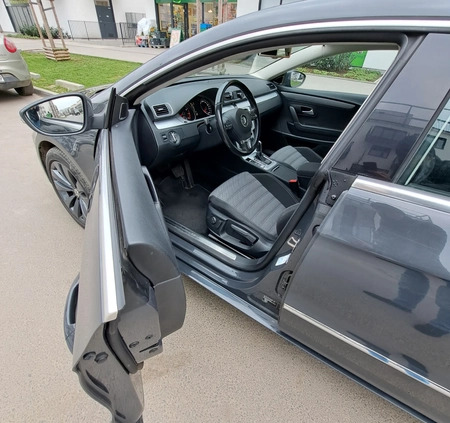 Volkswagen CC cena 40000 przebieg: 240000, rok produkcji 2013 z Wrocław małe 277